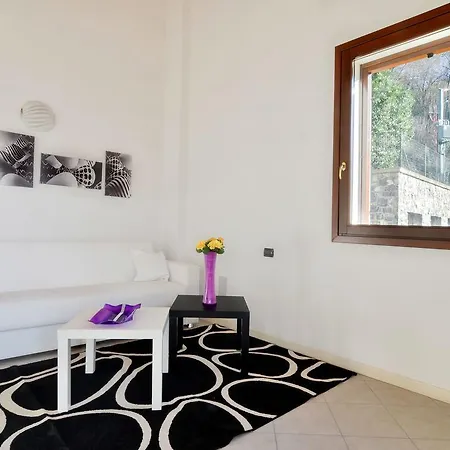 Apartment Sole